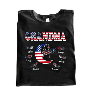Personalized Grandma Mom Nana Grandkids Dragonfly Moon American Flag T-shirt