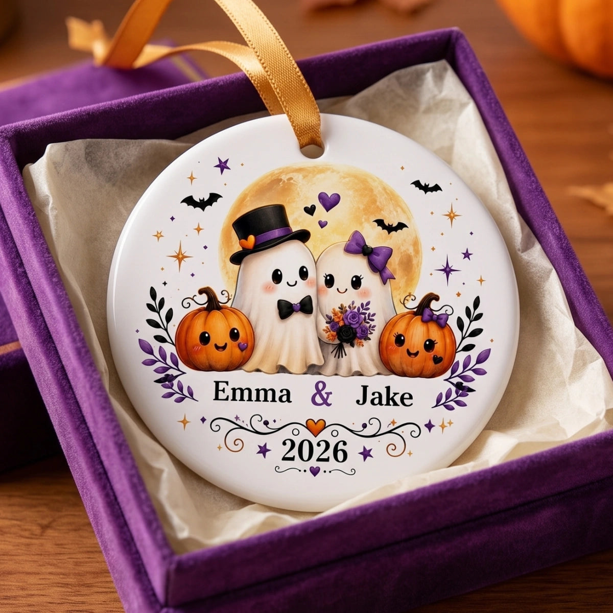 Personalized Halloween Ghost Couple Ornament - Spooky Wedding Anniversary Gift 2026