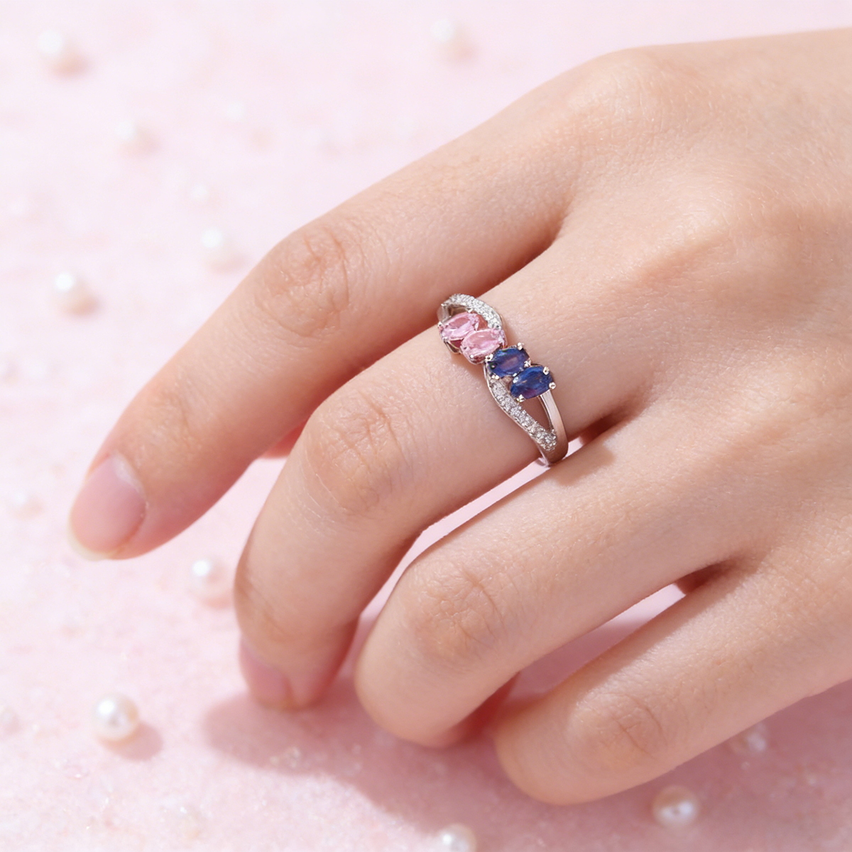 Personalized Dainty Family Ring With 4 Birthstone & Quote | Elegant Mother’s Day Birthday Tribute Gift For Mom Grandma & Daughter