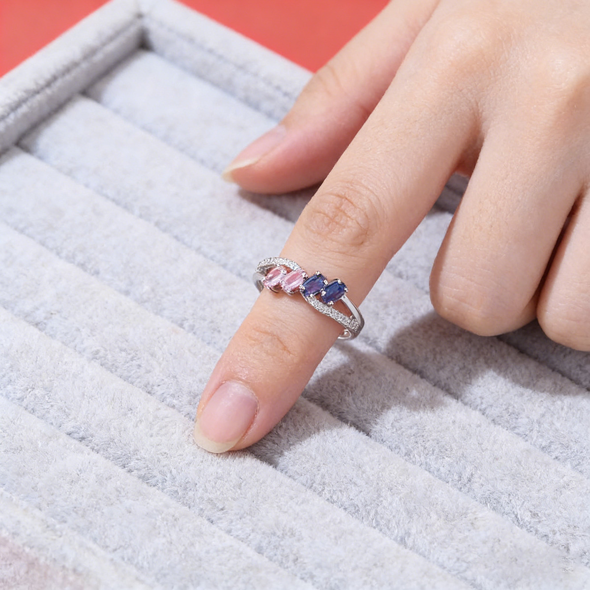 Personalized Dainty Family Ring With 4 Birthstone & Quote | Elegant Mother’s Day Birthday Tribute Gift For Mom Grandma & Daughter