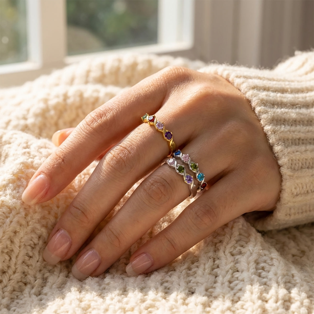 Personalized Mom's Birthstone Ring With Text | Ideal Mother's Day Family Keepsake For Mom Grandma And Loved One