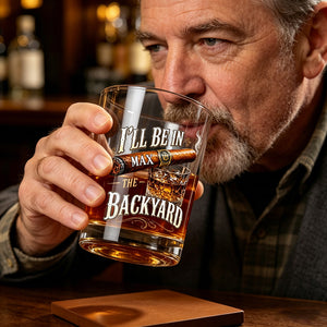 Personalized Bourbon Whiskey Glass With Name & Cigar - Father's Day Gift For Him