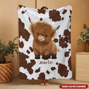 Personalized Cute Highland Cow Fluffy Fleece Blanket With Name - Christmas | Birthday Gift For Farm Animal Lovers & Kids