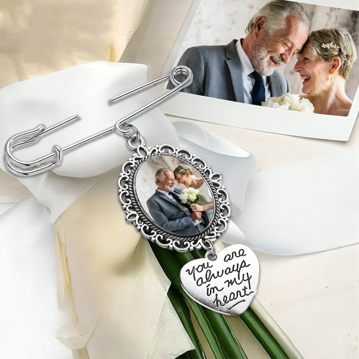 Personalized Wedding Memorial Pin - Photo & Text Customize, Eternal Witness of Beloved on Your Special Day