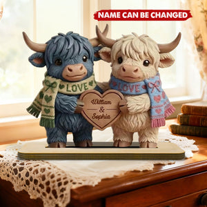Personalized Highland Cow Couple Figurine With Names | Rustic Farmhouse Tabletop Decor Gift For Anniversary Valentine's Day For Couple