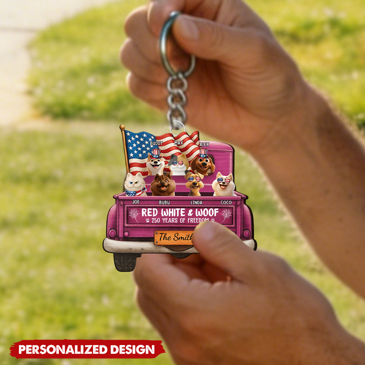 Customized Vintage Truck "250 Years Of Freedom" USA Keyring With Dog Breeds & Names - Unique Independence Day 2026 Keepsake For Dog Lovers