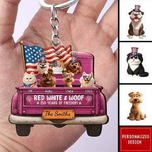 Customized Vintage Truck "250 Years Of Freedom" USA Keyring With Dog Breeds & Names - Unique Independence Day 2026 Keepsake For Dog Lovers