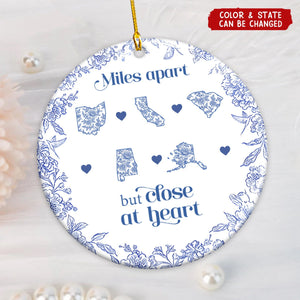 Personalized "Miles Apart,But Close at Heart" Family Ornament With States Map Design Unique Gifts For Long Distance Family