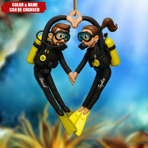 Personalized Scuba Diving Couple Christmas Ornament With Names & Color | Unique Ocean Theme Gift For Dive Buddy & Couples